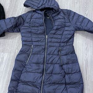 Lululemon brave the cold jacket size 10
